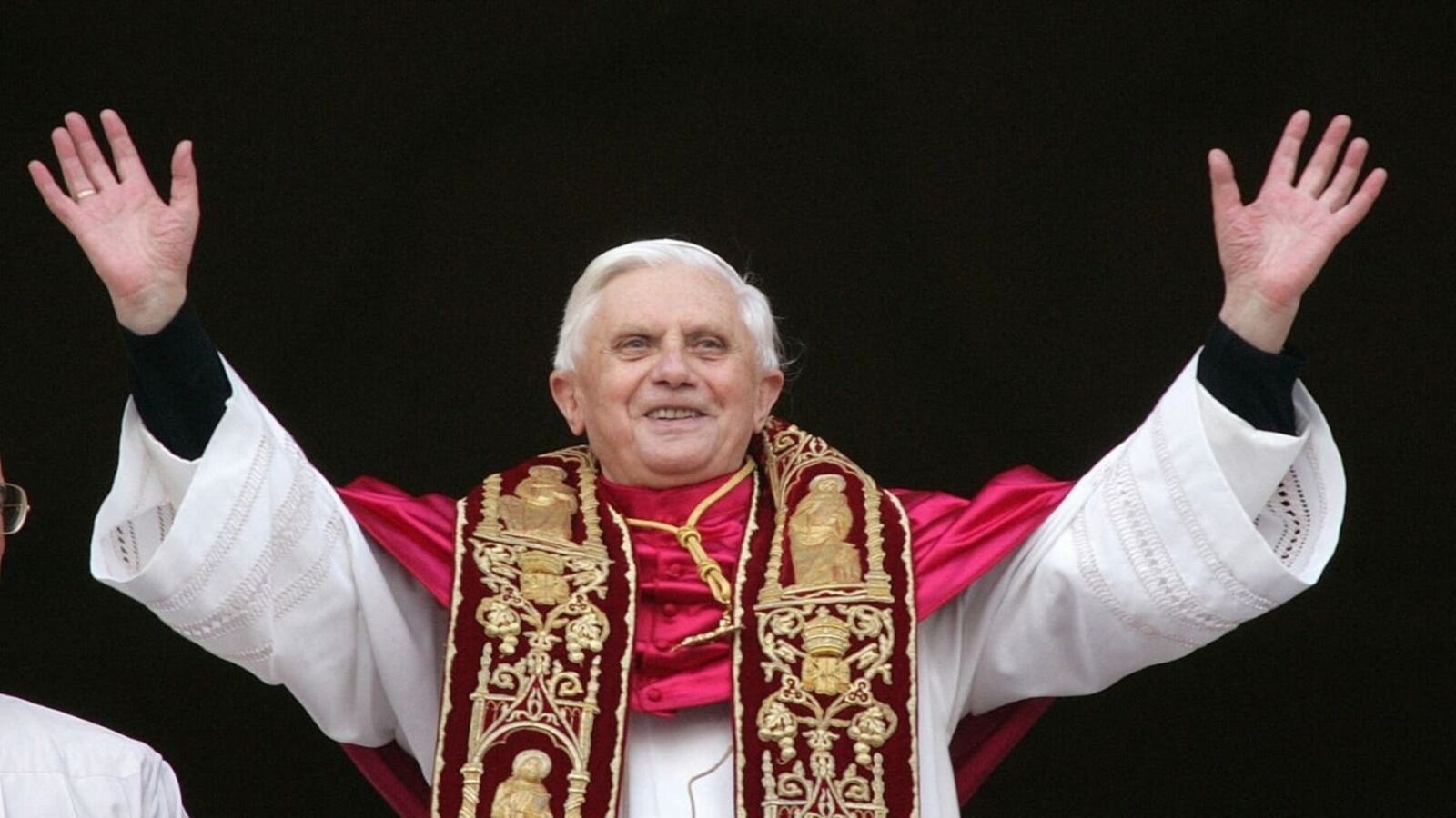 Gänswein grabó en secreto homilías inéditas de Benedicto XVI