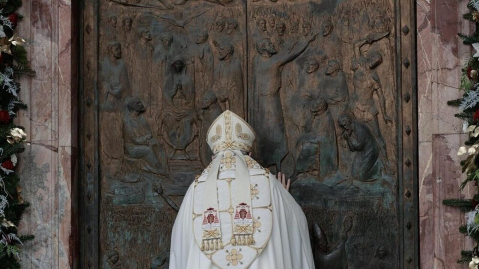 Roma cierra tres Puertas Santas del Jubileo