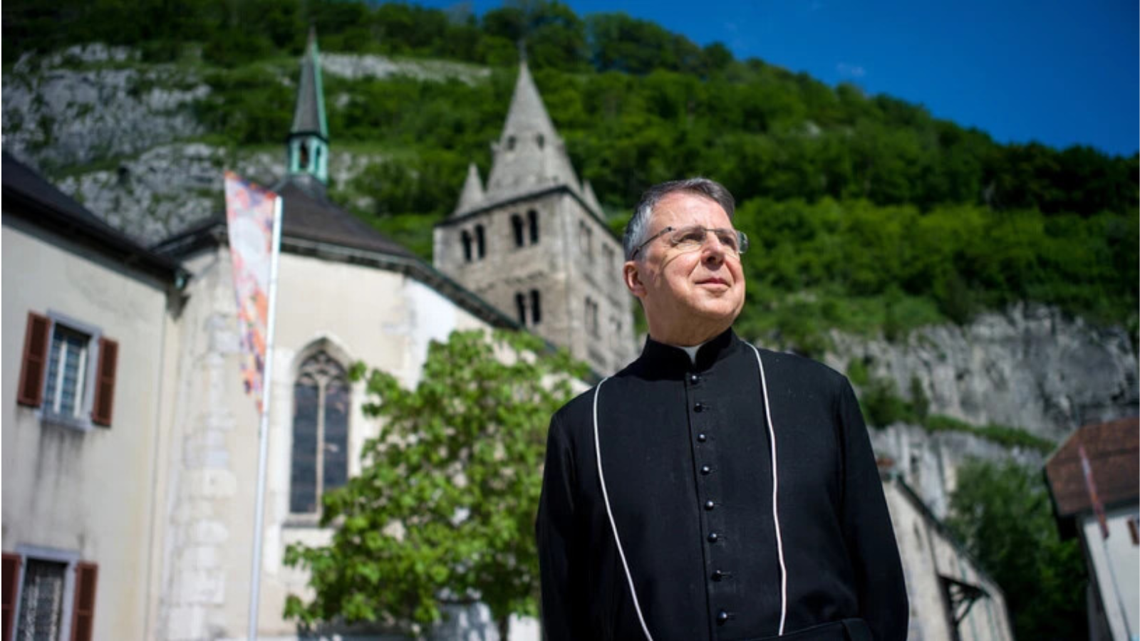 Renuncia el abad del monasterio más antiguo de Occidente