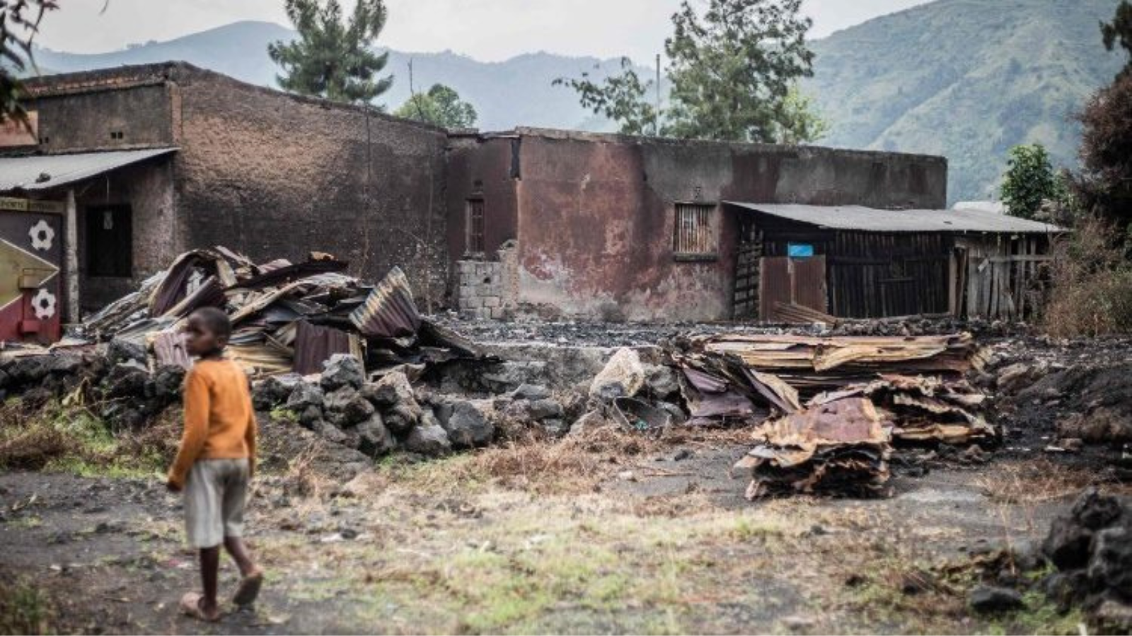 Masacre en una iglesia católica en el este de RD Congo: al menos 40 muertos