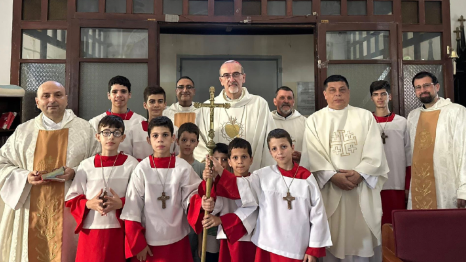 El cardenal Pizzaballa a los fieles de Gaza: &quot;Haremos todo lo posible para detener esta guerra sin sentido&quot;