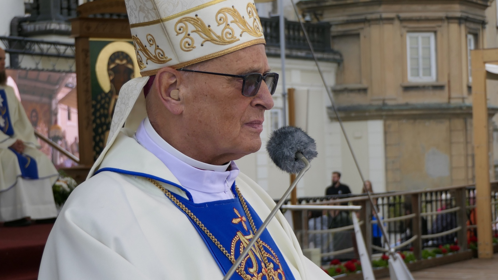 Un obispo polaco denuncia, desde la cuna del catolicismo en Polonia, a los &quot;gánsteres políticos&quot; y alerta sobre la “islamización de Europa”