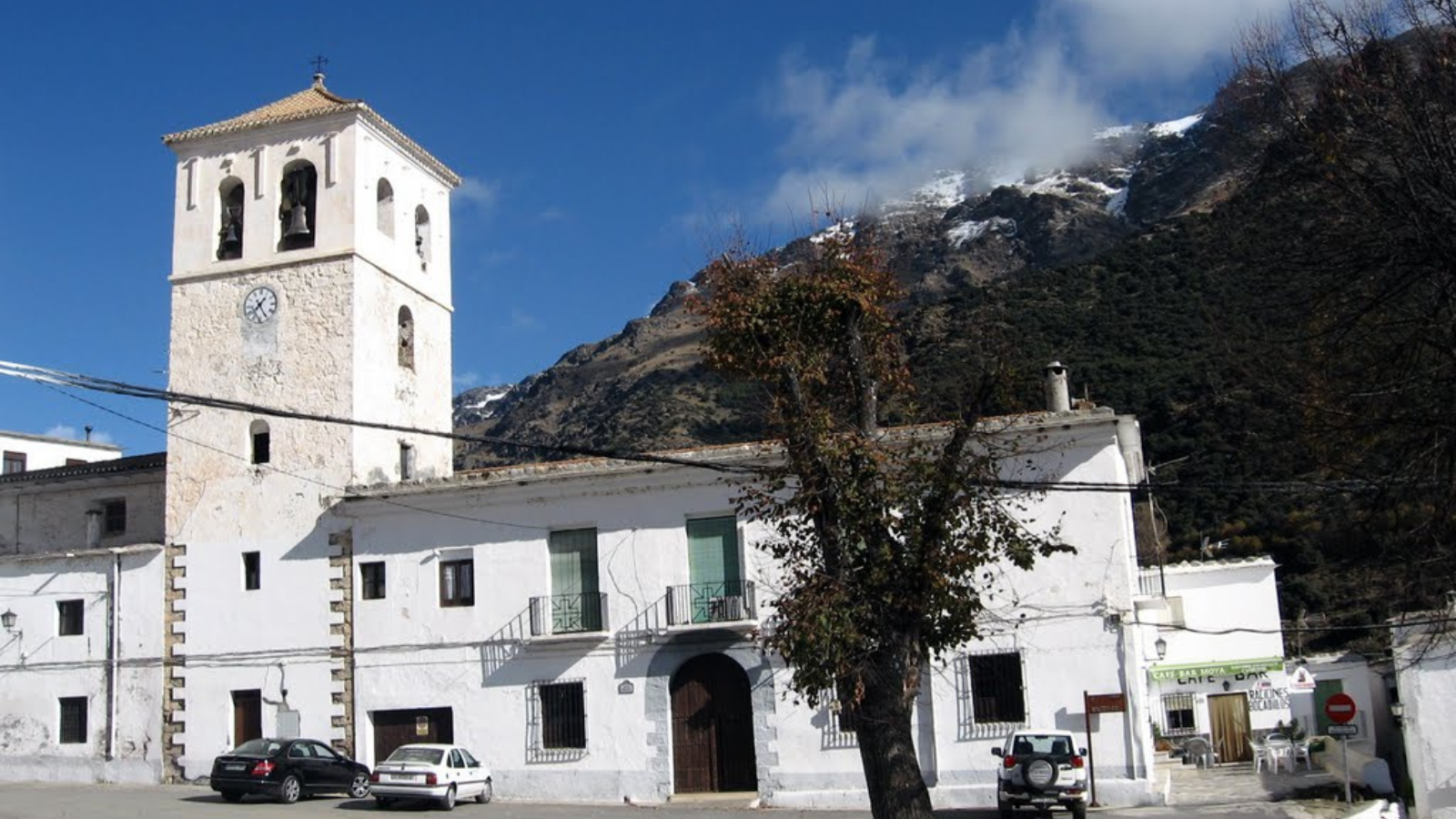 La Archidiócesis de Granada defiende al párroco de Trevélez tras la supresión de la procesión de San Benito