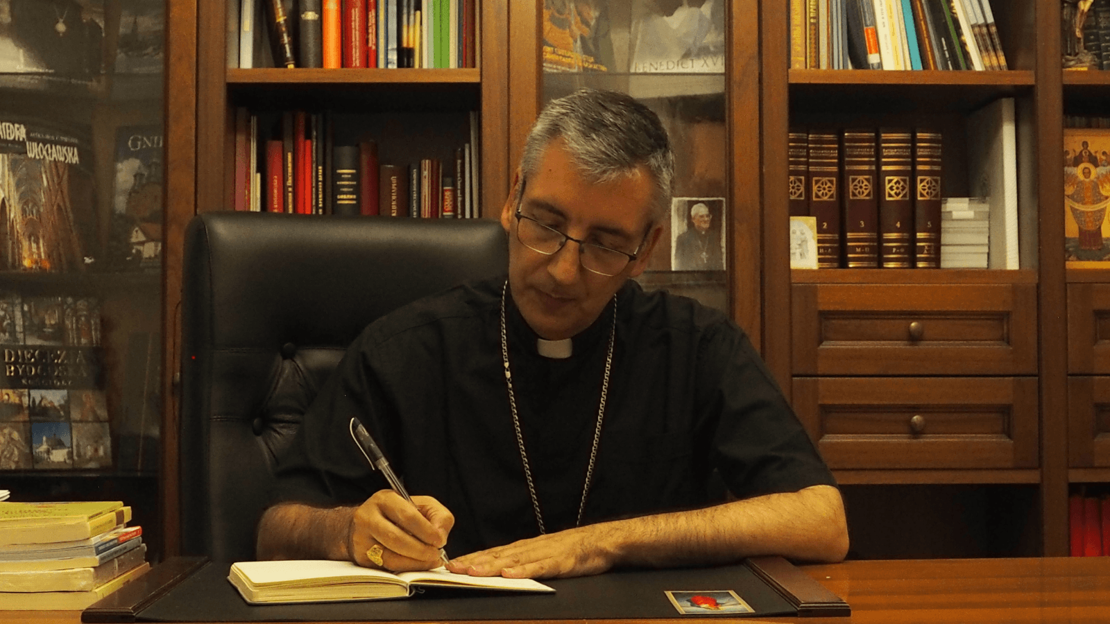 Entrevista a José Luis Mumbiela, obispo de Almaty: 