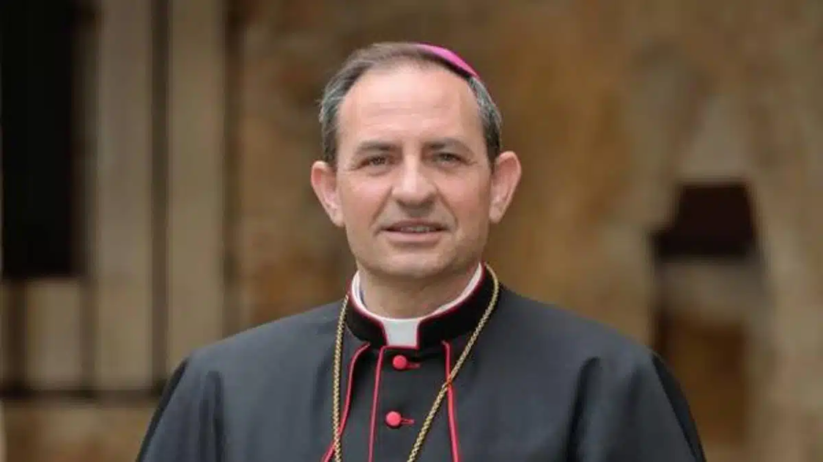 Abilio Martínez se despide de los fieles de Soria: &quot;El Señor nos conduce por caminos que a veces no esperábamos&quot;