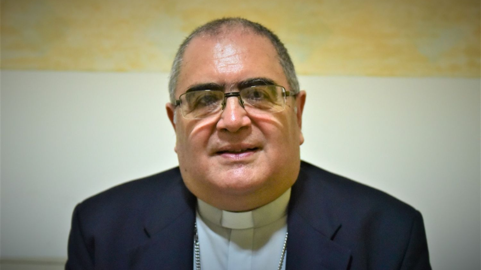 Obispo argentino reacciona al suicidio del joven sacerdote don Matteo: &quot;La salud integral incluye también la dimensión espiritual&quot;