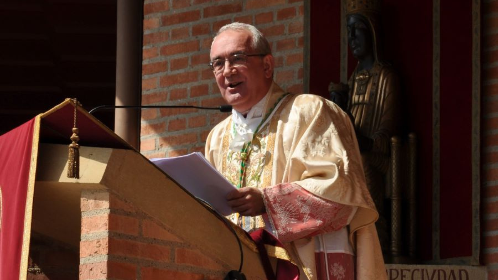 ¿Boicot del obispo de Barbastro al Opus Dei y al comisario plenipotenciario?