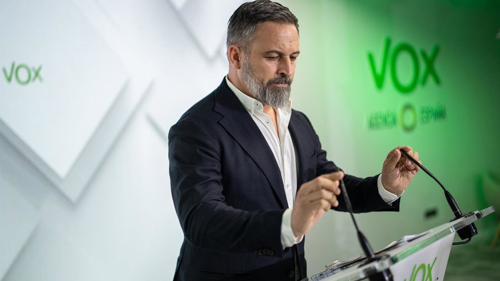 Abascal cuestiona el silencio de los obispos ante el gobierno de Sánchez