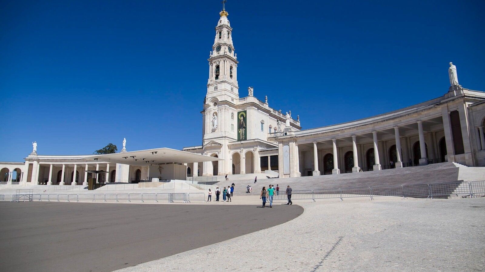 El Santuario de Fátima advierte sobre páginas falsas que imitan sus canales oficiales