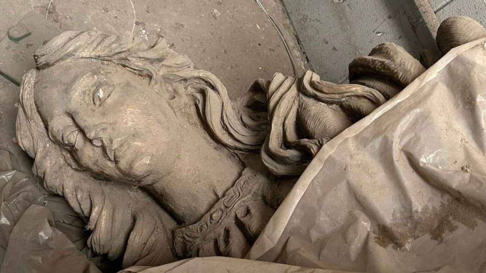 Una escultura de la Virgen en Jerez reaviva un debate artificial sobre patrimonio y religión