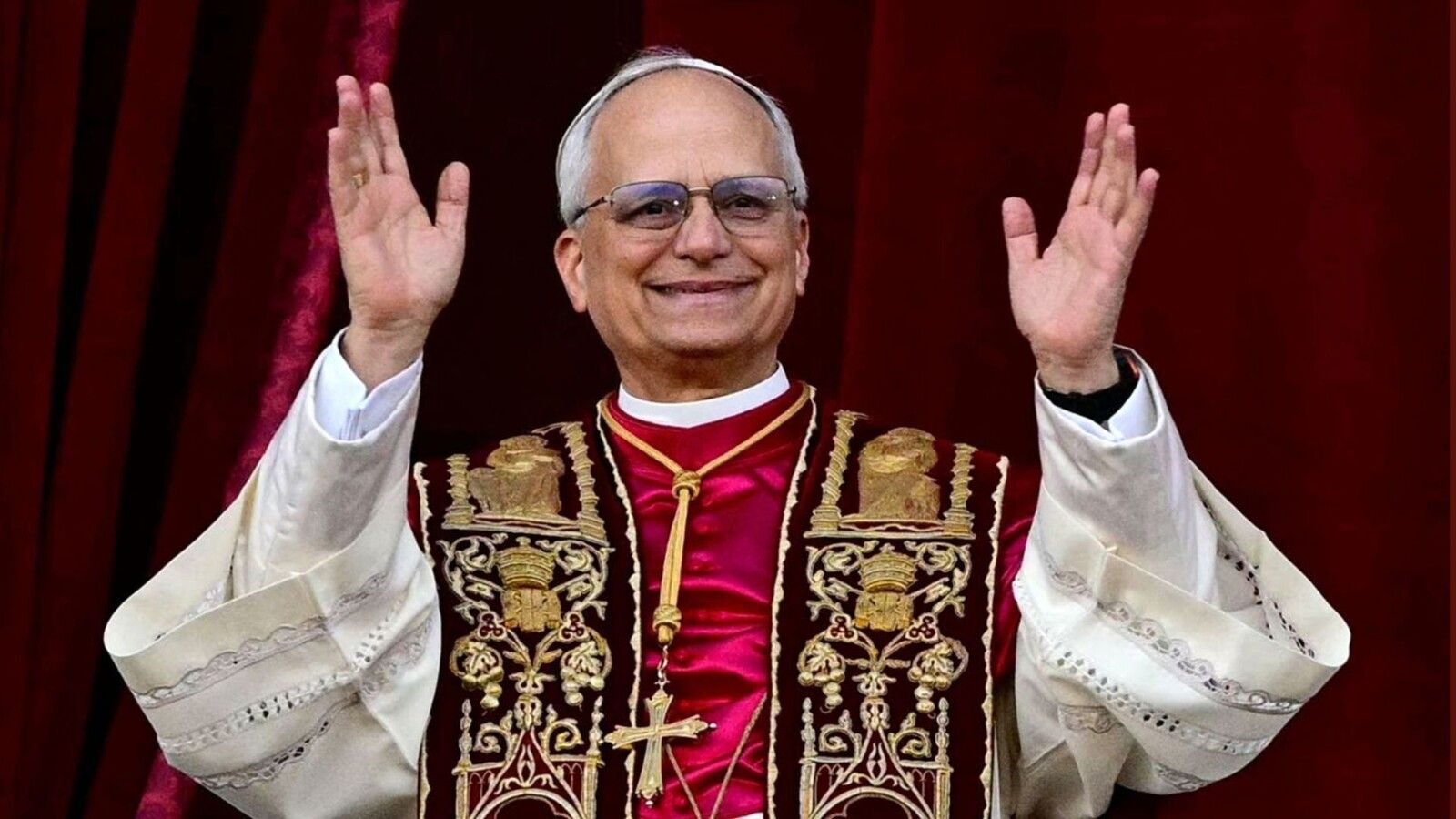 El Papa León XIV criticado por su silencio ante los peregrinos LGBT en el Vaticano