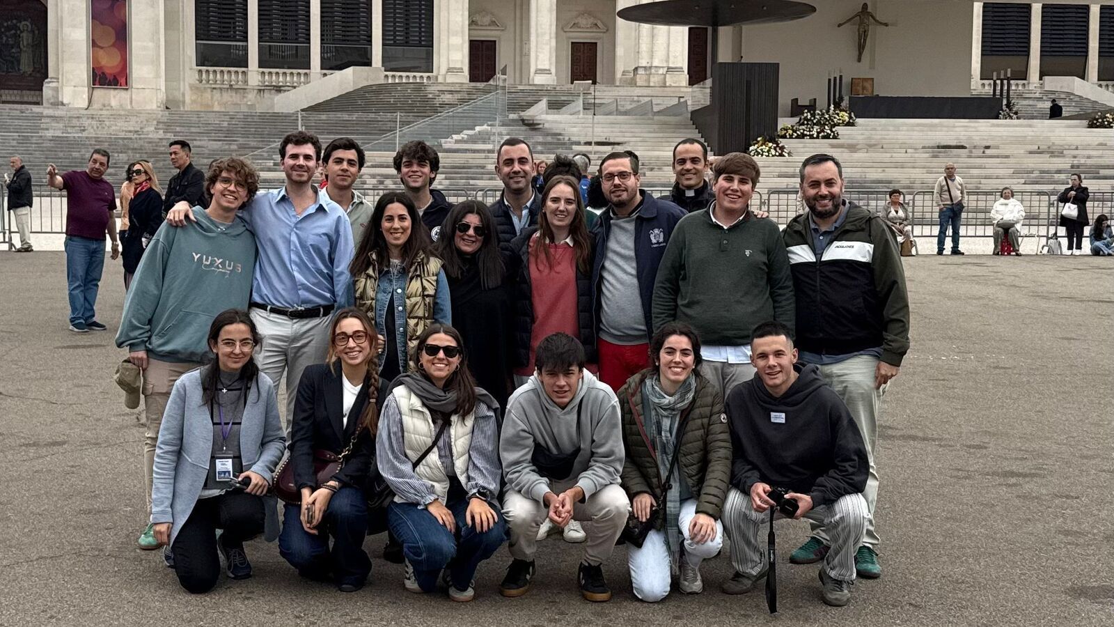 Jóvenes Católicos peregrinan a Fátima y celebran su primera convención