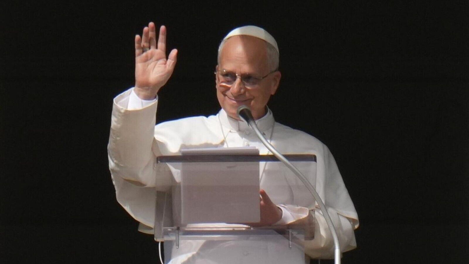 León XIV conmemora Nicea y reza en Beirut en su primer viaje apostólico