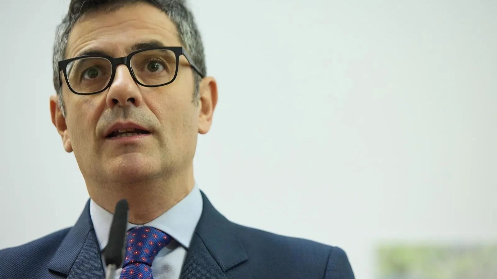 Bolaños visita el Vaticano para presionar sobre la pederastia y el Valle de los Caídos