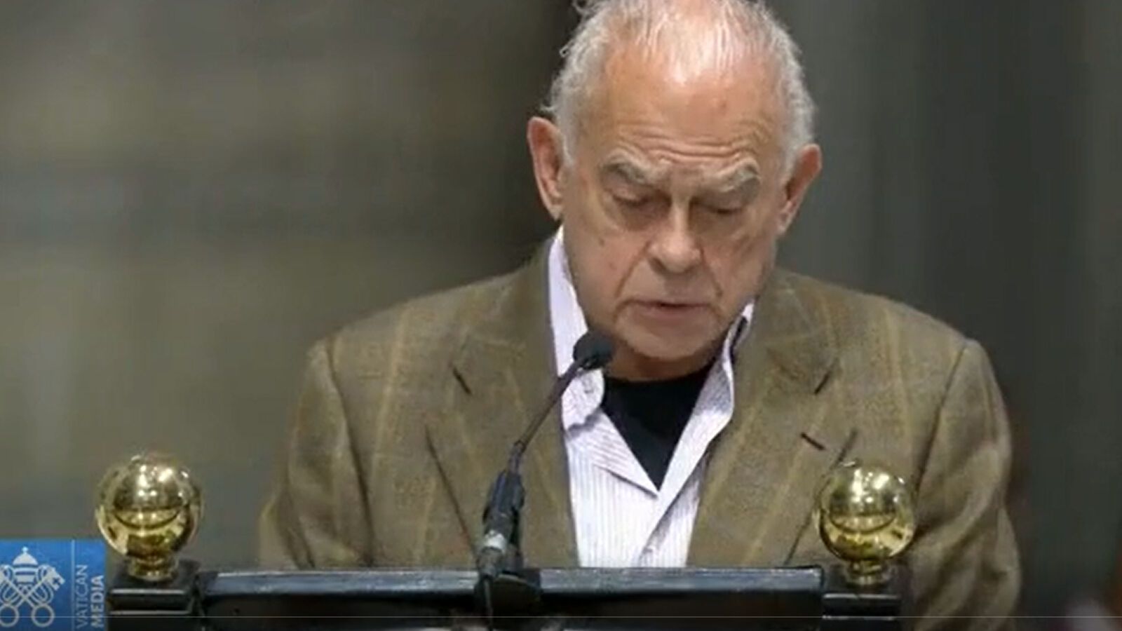 Del atril al atraco: lector de la Palabra, agresor de periodistas