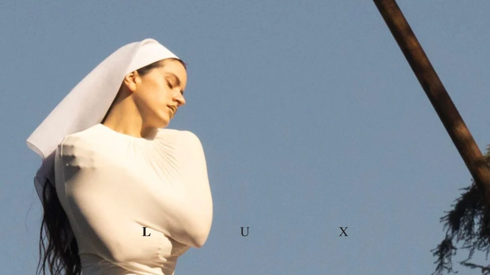 Rosalía despierta el interés religioso entre los jóvenes con su nuevo álbum “Lux”
