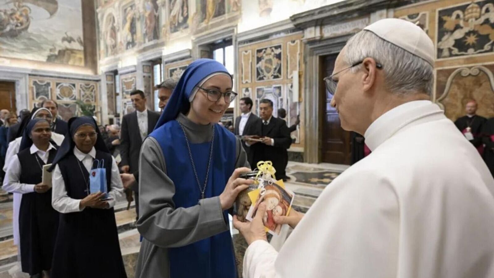 El Vaticano concluye que no se puede admitir el diaconado femenino