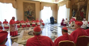 leon-xiv-convoca-un-consistorio-extraordinario-a-puerta-cerrada