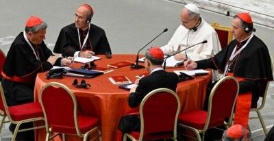 primer-consistorio-de-leon-xiv-reune-a-170-cardenales-y-genera-debate-sobre-liturgia-y-sinodalidad