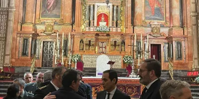 la-mezquita-de-cordoba-reune-a-mas-de-700-personas-en-una-misa-funeral-por-las-46-victimas-de-adamuz