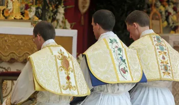 la-fraternidad-de-san-pio-x-anuncia-consagracion-de-obispos-sin-permiso-papal-para-el-1-de