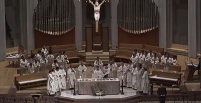 mas-de-mil-jovenes-celebran-en-la-sagrada-familia-una-decada-de-effeta-con-gran-participacion