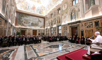 el-papa-leon-xiv-denuncia-el-gasto-en-armamento-y-exige-equidad-en-el-acceso-a-la-salud-publica