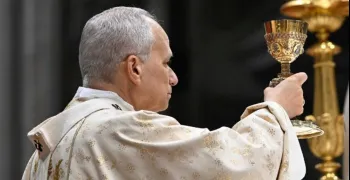 el-papa-leon-xiv-y-la-curia-inician-ejercicios-espirituales-de-cuaresma-en-la-capilla-paulina