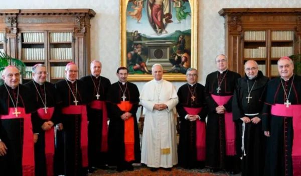 los-obispos-desmienten-a-el-pais-y-niegan-que-el-papa-senalara-a-la-ultraderecha