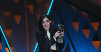 la-carta-de-un-cura-de-barrio-a-silvia-abril-tras-los-goya-la-fe-da-esperanza-donde-solo-hay-dolor