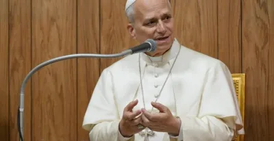 el-papa-leon-xiv-aboga-por-una-economia-centrada-en-el-bienestar-humano-y-el-bien-comun