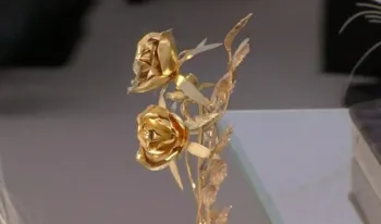 el-vaticano-otorga-la-rosa-de-oro-a-la-virgen-del-sagrario-de-toledo-en-un-evento-historico