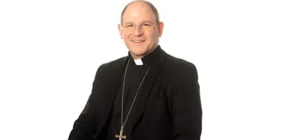 el-obispo-australiano-anthony-randazzo-asume-un-cargo-clave-en-el-vaticano