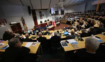 la-conferencia-episcopal-de-francia-lanza-el-programa-renaitre-para-victimas-de-abusos