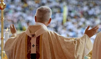 el-papa-leon-xiv-concluye-su-visita-a-guinea-ecuatorial-con-un-mensaje-de-esperanza-y-fe