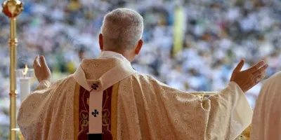 el-papa-leon-xiv-concluye-su-visita-a-guinea-ecuatorial-con-un-mensaje-de-esperanza-y-fe