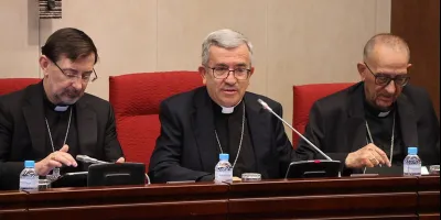 la-iglesia-en-espana-afronta-migracion-abusos-y-la-visita-del-papa-en-su-asamblea-plenaria