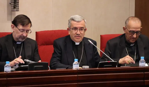 la-iglesia-en-espana-afronta-migracion-abusos-y-la-visita-del-papa-en-su-asamblea-plenaria