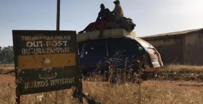 ataque-en-nigeria-deja-al-menos-29-muertos-y-provoca-la-quema-de-una-iglesia