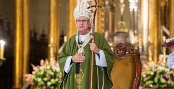 el-cardenal-castillo-presenta-la-ii-carta-pastoral-para-una-iglesia-mas-sinodal-en-lima