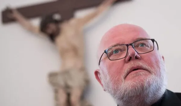 el-cardenal-marx-critica-la-oposicion-al-camino-sinodal-por-grupos-catolicos-en-redes-sociales