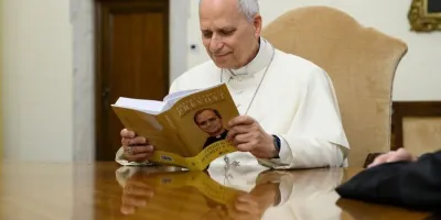 se-presenta-un-libro-inedito-con-escritos-del-papa-leon-xiv-de-su-etapa-como-prior-agustino