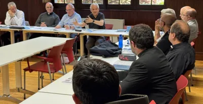 el-consejo-presbiteral-de-vitoria-muestra-su-apoyo-a-mons-elizalde