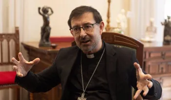 cobo-destaca-el-misterio-de-dios-y-el-matrimonio-en-la-celebracion-de-bodas-de-plata-y-oro
