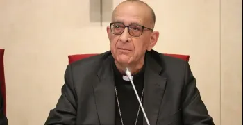 omella-ordena-a-los-sacerdotes-de-barcelona-asistir-al-acto-con-el-papa-vestidos-de-capellans