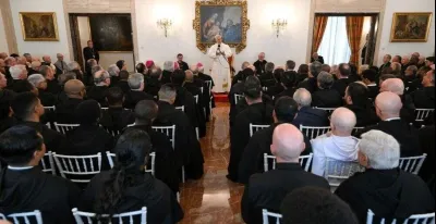 el-papa-leon-xiv-se-reune-con-agustinianos-en-madrid-durante-su-viaje-apostolico-a-espana