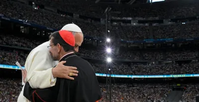 el-cardenal-cobo-destaca-la-positiva-acogida-de-la-sociedad-espanola-durante-la-visita-del-papa