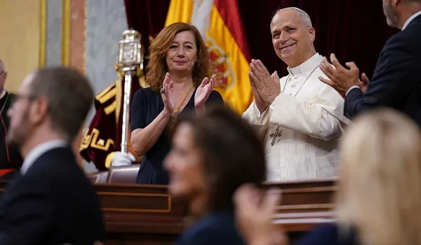 el-papa-leon-xiv-reflexiona-sobre-el-aborto-en-su-intervencion-en-el-congreso-de-los-diputados