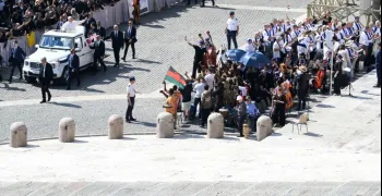 el-papa-destaca-la-musica-como-puente-cultural-y-camino-hacia-la-paz-en-el-vaticano