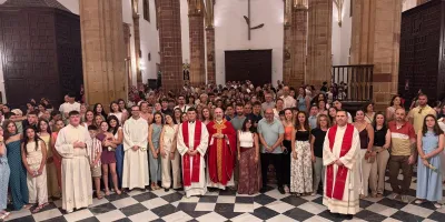mas-de-90-personas-reciben-el-sacramento-de-la-confirmacion-en-bailen